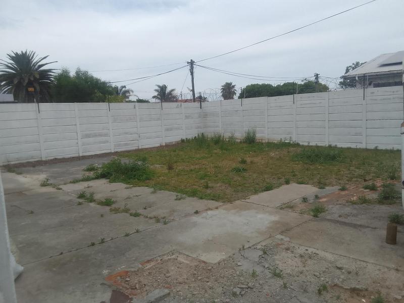 Commercial Property for Sale in Parow Valley Western Cape